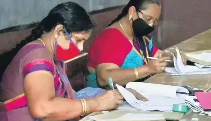 ஆசிரியர்