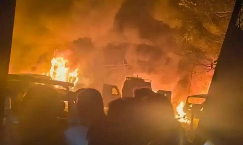 வெடி வெடிபொருள் தீ