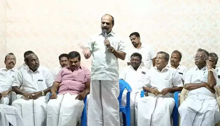 கடம்பூர் ராஜூ