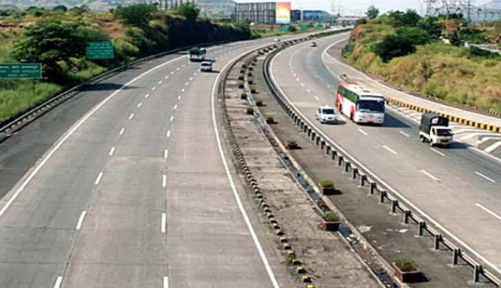 நெடுஞ்சாலை போக்குவரத்து வாகனம்