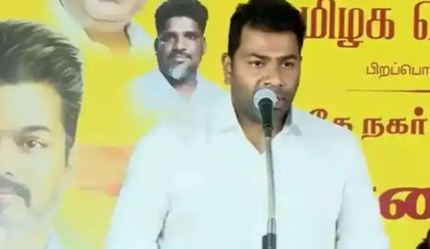 ரூ. 180 கோடி அசையும் சொத்து! விஜய் சேதுபதிக்கு ரூ. 25 லட்சம் கடன்! வேட்புமனுவில் அதிரடி காட்டிய ஆதவ் அர்ஜுனா!