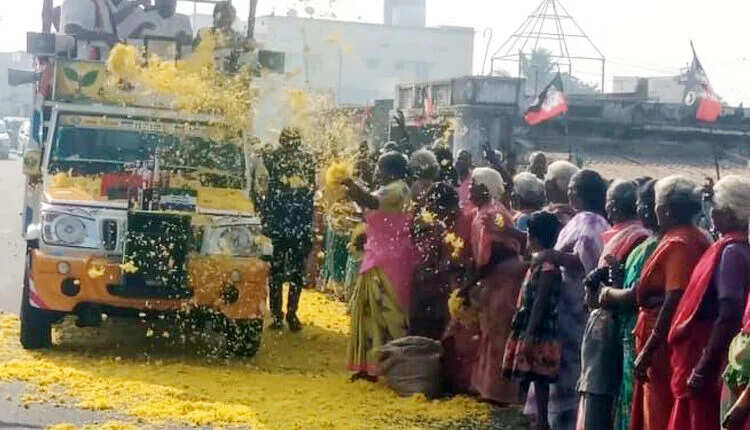 அதிமுக கூட்டணி எஸ்டிபிஐ கட்சி வேட்பாளர் நெல்லை முகம்மது முபாரக்