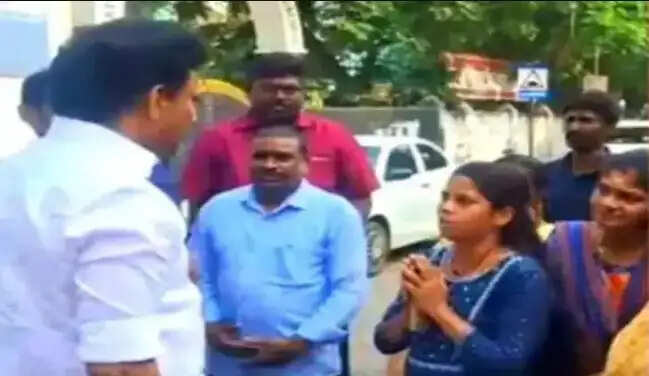 அன்பில் மகேஷ்