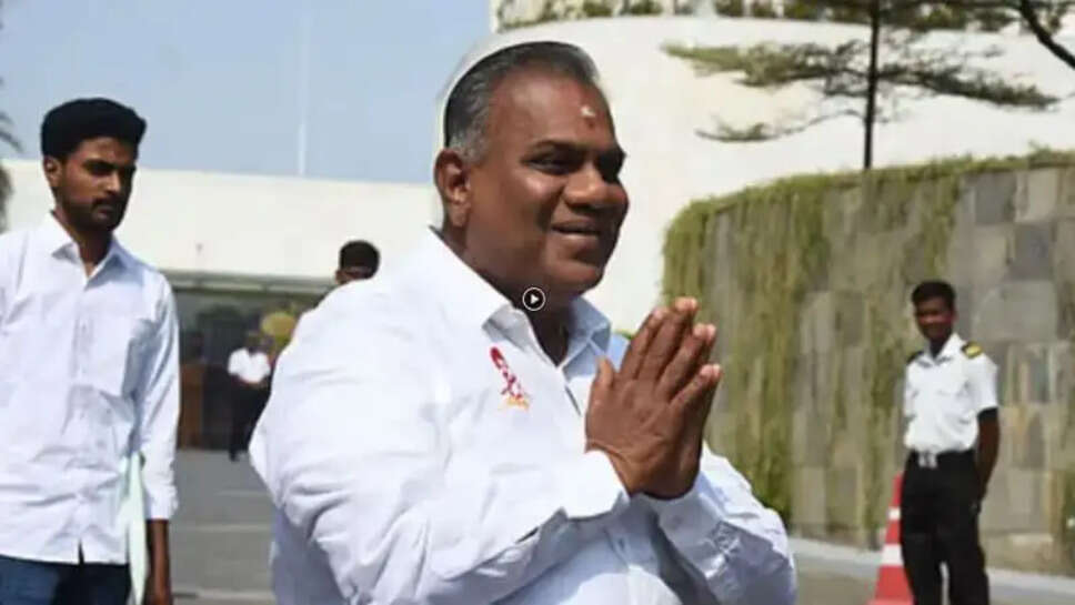 புஸ்ஸி ஆனந்த்