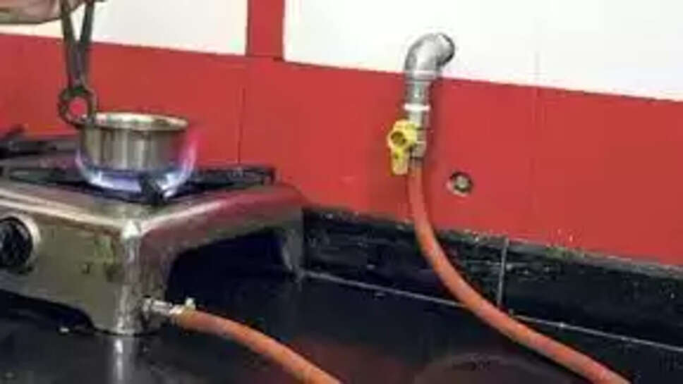 பைப் மூலம் கேஸ்