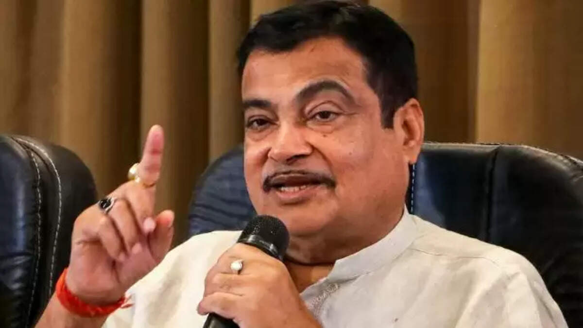  நிதின் கட்கரி