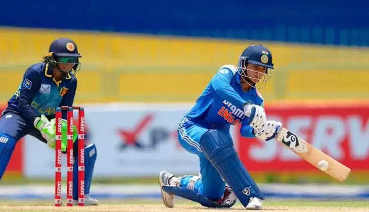 மகளிர் ஒருநாள் கிரிக்கெட் தரவரிசை... ஸ்மிருதி மந்தனா 2வது இடத்துக்கு முன்னேற்றம்!