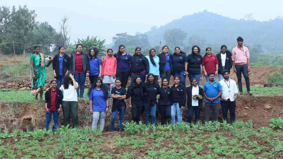 ஐடி நிறுவன பெண் ஊழியர்கள் vdart