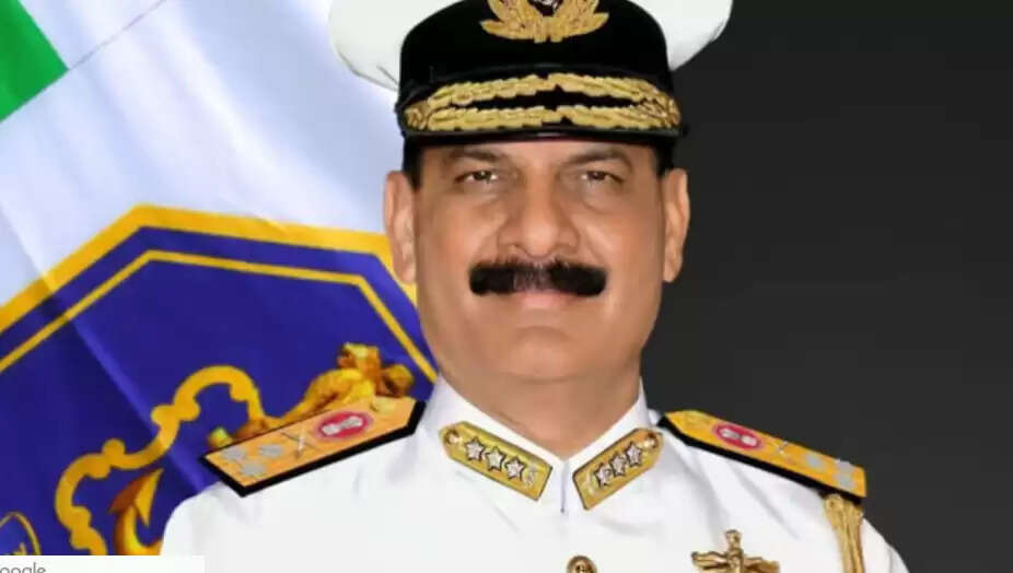 தினேஷ்குமார் திரிபாதி