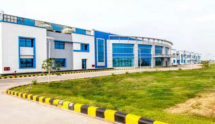 வருண் பிவரேஜஸ் ரிசார்ட் தொழிற்சாலை அலுவலகம் சுற்றுலா