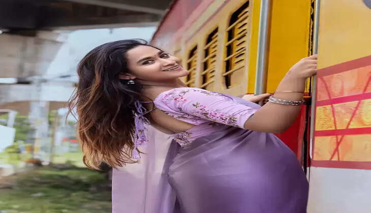 காவ்யா  அறிவுமணி