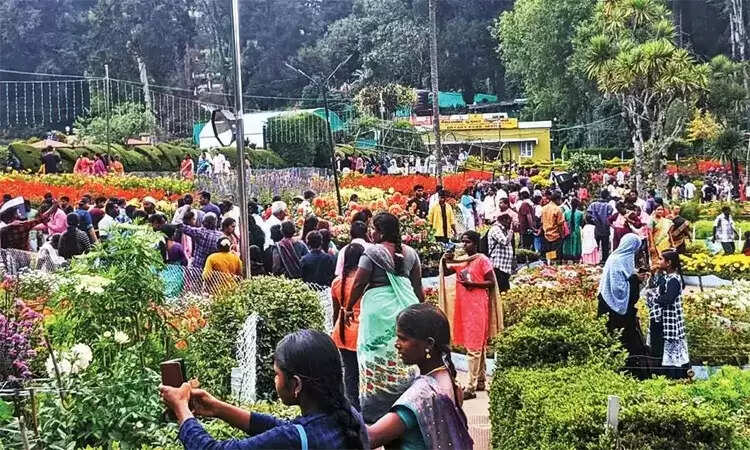 கொடைக்கானல் பிரையண்ட் பூங்காவில் இரவு 7 மணி வரை சுற்றுலா பயணிகளுக்கு அனுமதி!