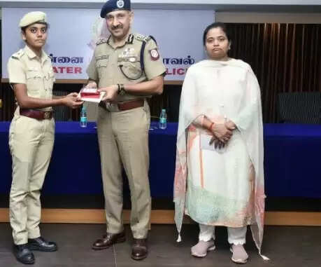 கமிஷனர்