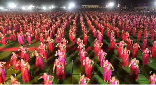 லாவணி நடனம் பெண்கள் நாட்டியம்