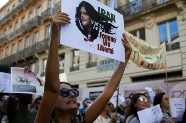 மாஷா அமினி 