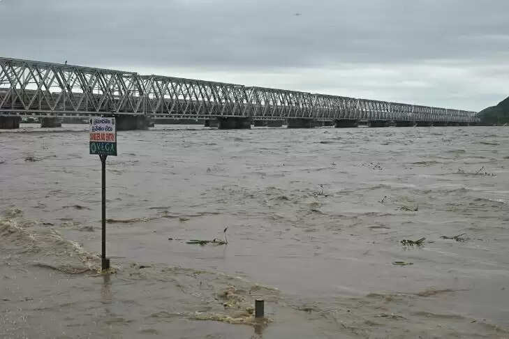 வெள்ளம் பாலம் கோதாவரி