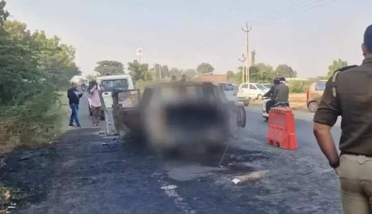 ஆம்புலன்ஸ் தீ