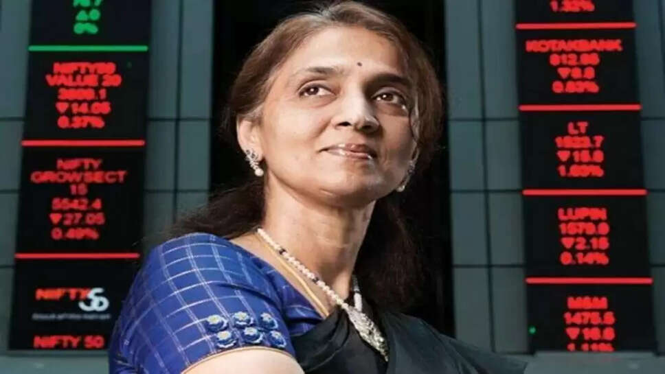 சித்ரா ராமகிருஷ்ணன்