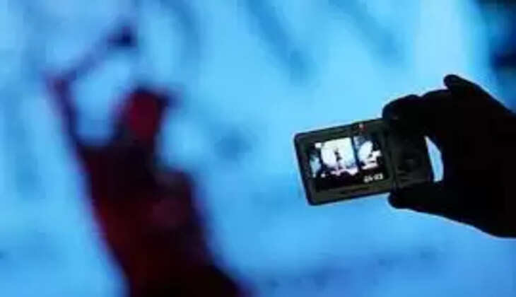 போலியாக பணம் கேட்டு மிரட்டி