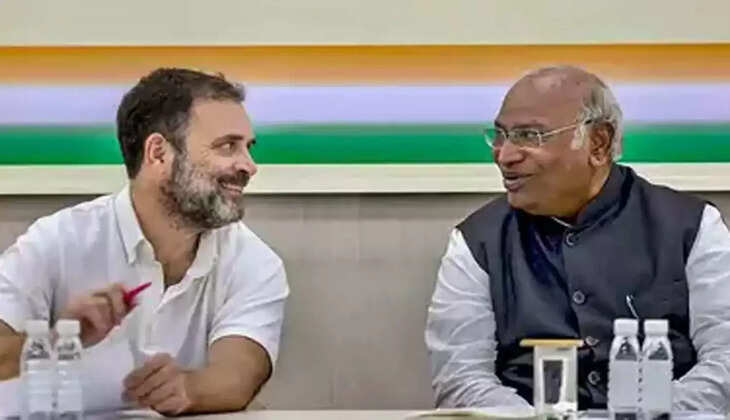  இன்று மாலை 4 மணிக்கு  காங்கிரஸ் காரிய கமிட்டி கூடுகிறது!