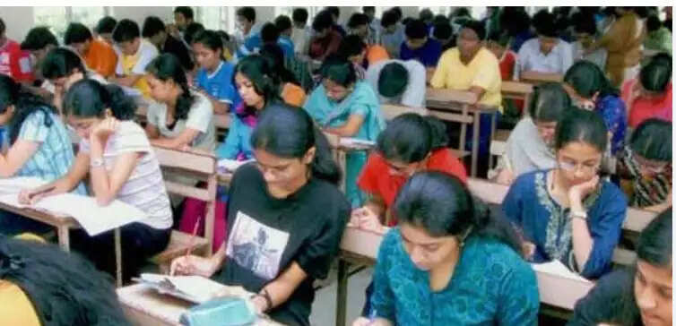 தனித்தேர்வர்கள்