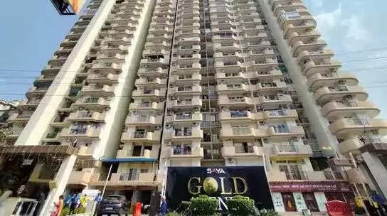 அடுக்குமாடி பில்டிங் கட்டிடம் கட்டடம் மாடியிலிருந்து விழுந்து தற்கொலை