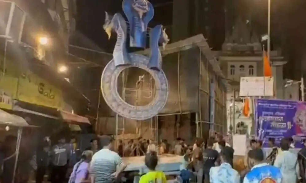 விநாயகர் விபத்து