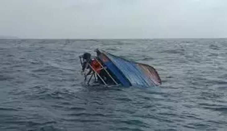 படகு கவிழ்ந்து கப்பல்