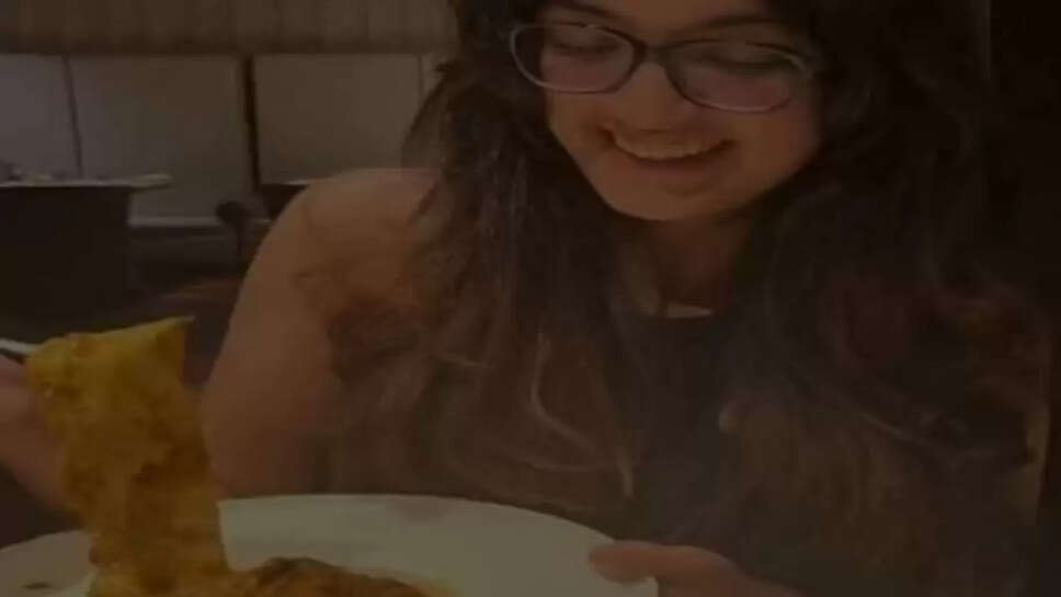 அனொஷ்கா