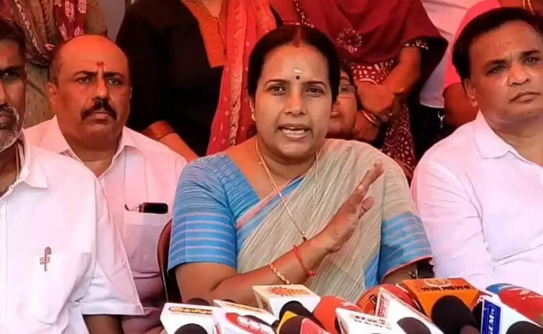 வானதி சீனிவாசன் 