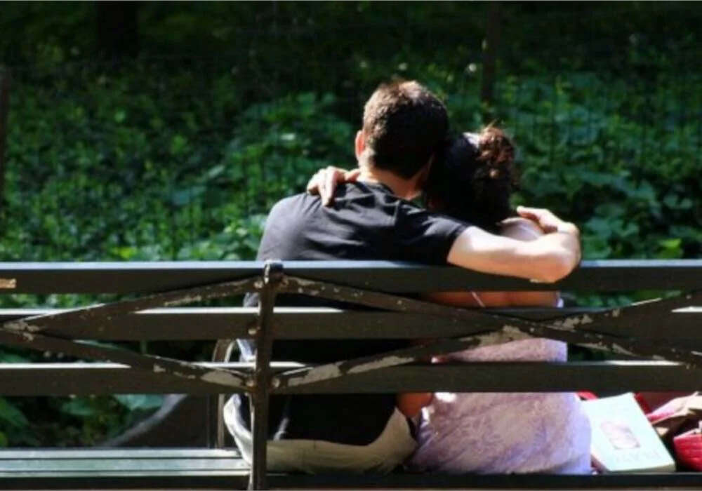 காதல் கள்ளக்காதல் காதலன் காதலி ரொமான்ஸ்