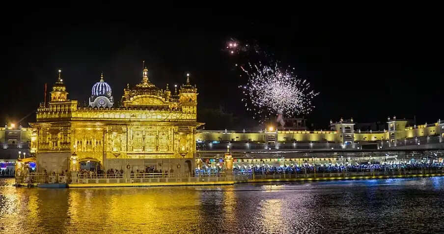 அமிர்தசரஸ் பொற்கோயில்