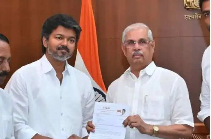 ஆளுநர் விஜய்