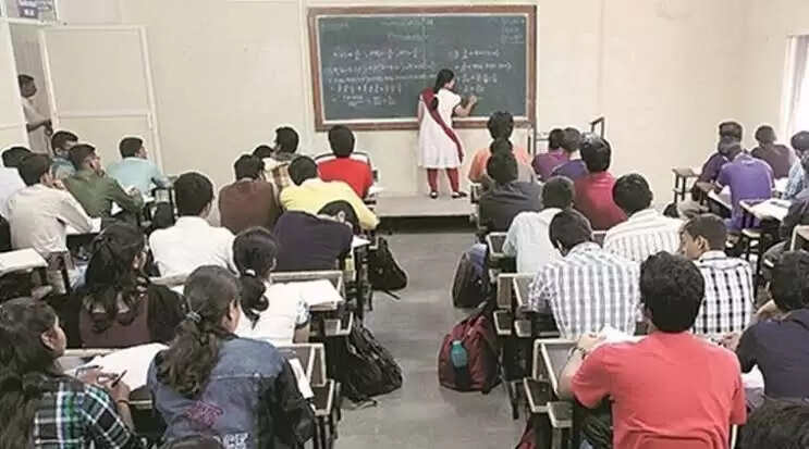 விரிவுரையாளர்