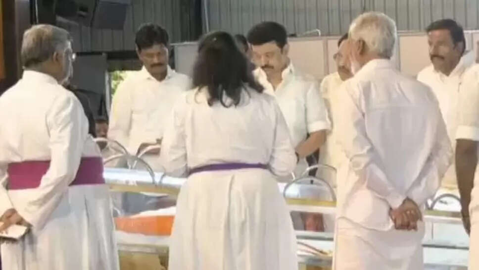 எஸ்றா சற்குணம்