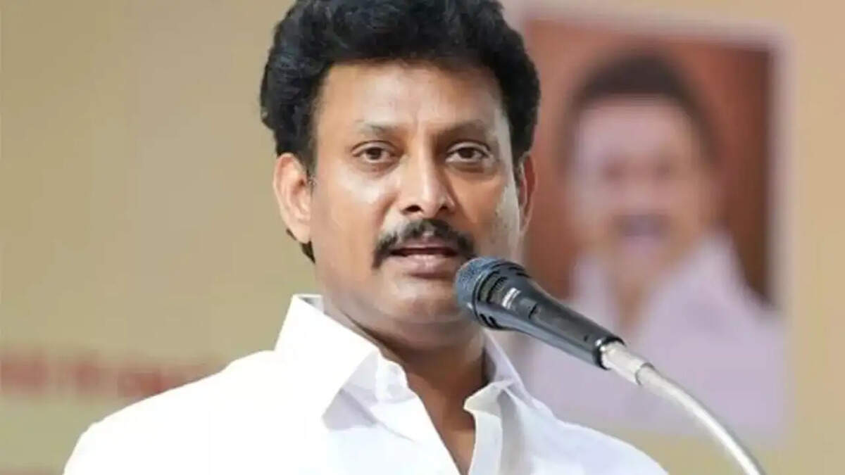 அன்பில் மகேஷ்