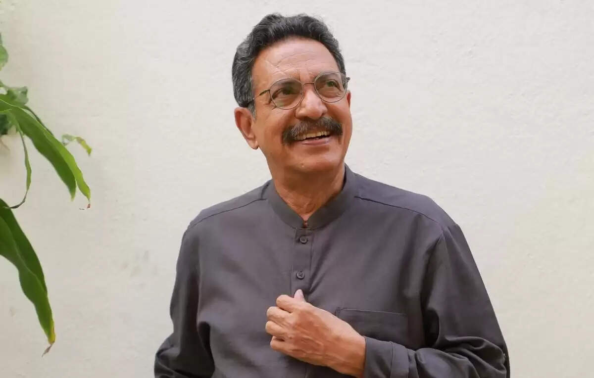 நிழல்கள் ரவி