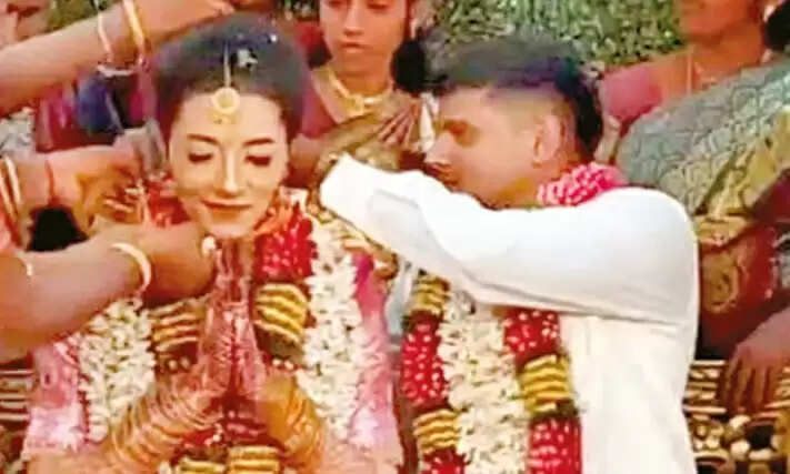 அல்பினா 