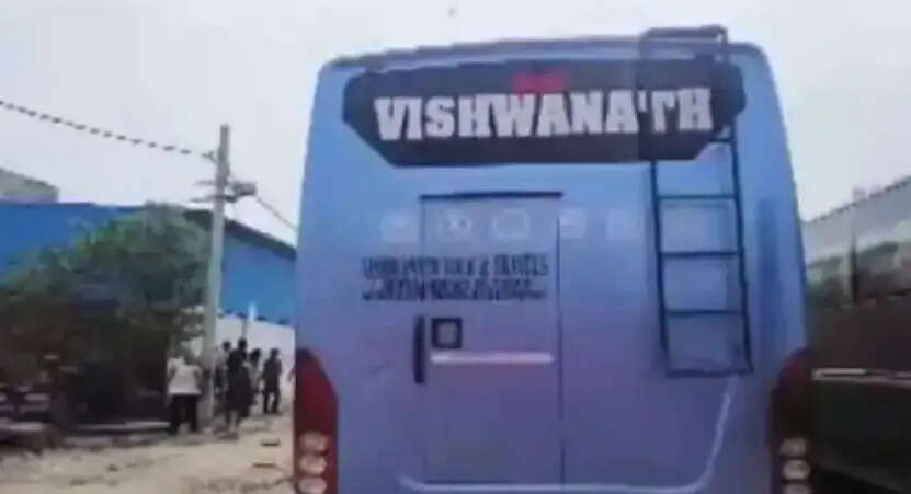 பலாத்காரம் ஸ்லீப்பர் பேருந்து ஆம்னி