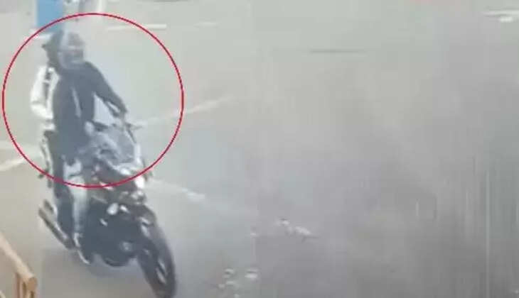 செயின் பறிப்பு