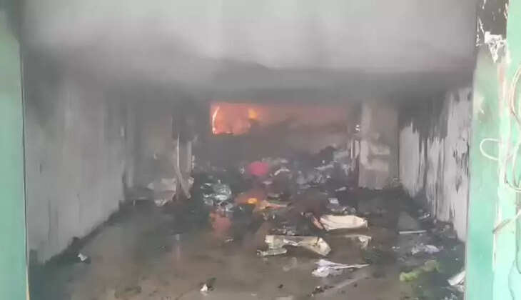  நித்தியா ஜவுளி கடை