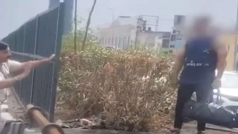 தற்கொலை மேம்பாலம் காவலர்