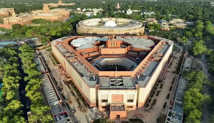 மக்களவை நாடாளுமன்றம்