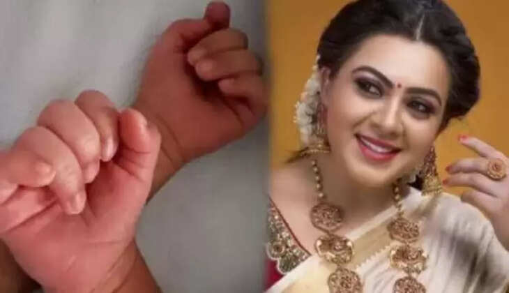 ஸ்வேதா பண்டேகர்