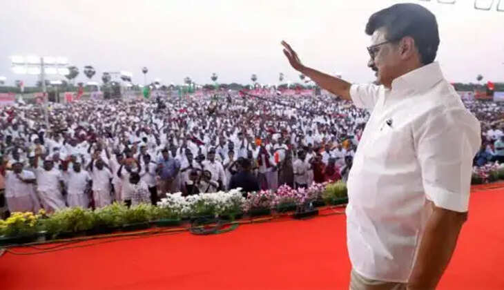 ஸ்டாலின்