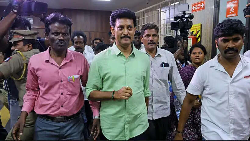 அன்பில் மகேஷ்