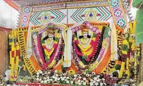 கருப்பசாமி கோவில் கொடைவிழா!! கோலாகலக் கொண்டாட்டம்!!