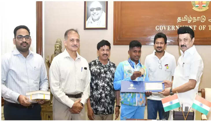 மாரியப்பன்