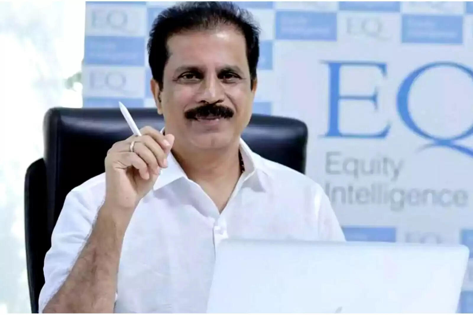 பொரிஞ்சு வெளியத்