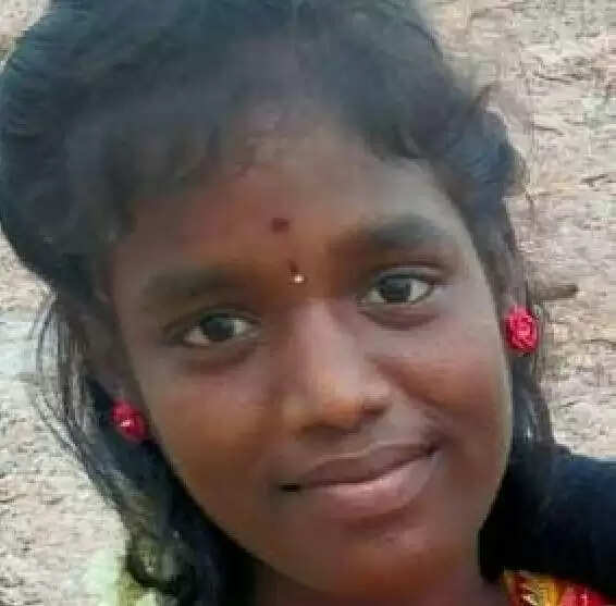 சரளா